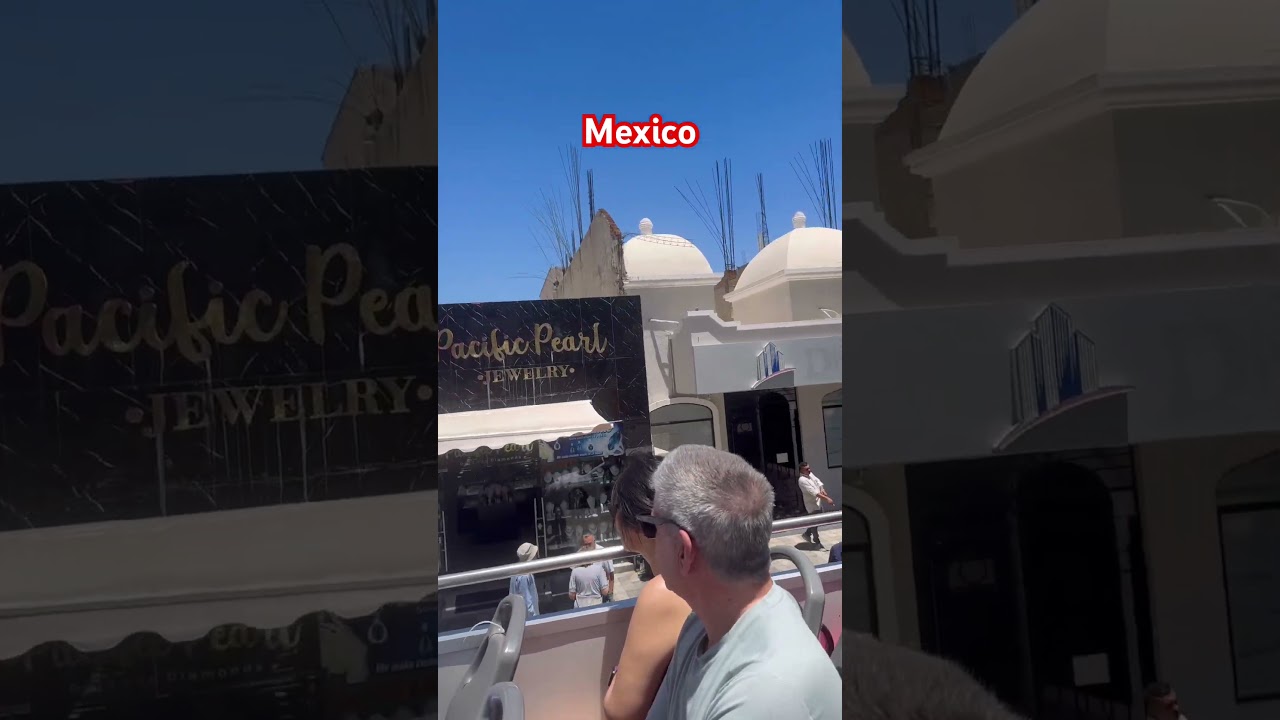 Mexico open double decker bus tour