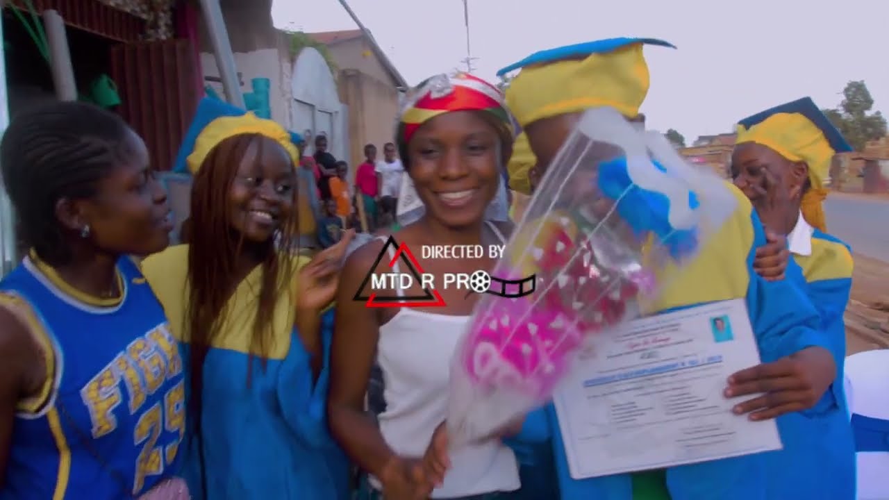 Groupe Congo future à kimpese bébé