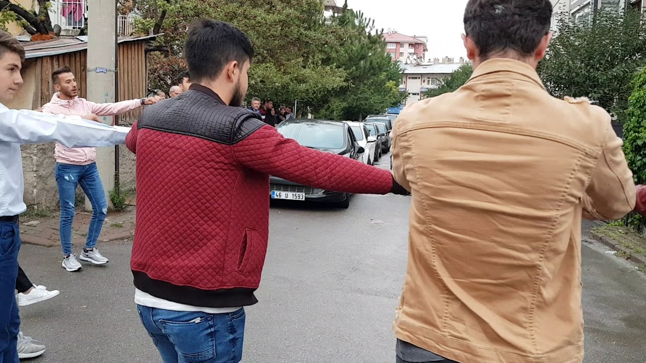 SİVAS-Sivas Halayı Böyle Oynanır!!!(Ağırlama) D.K.H.E