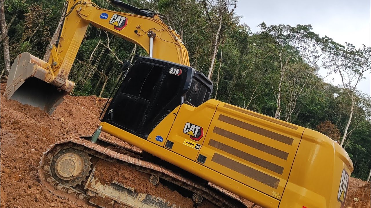 Escavadeira Caterpillar 336 em detalhes