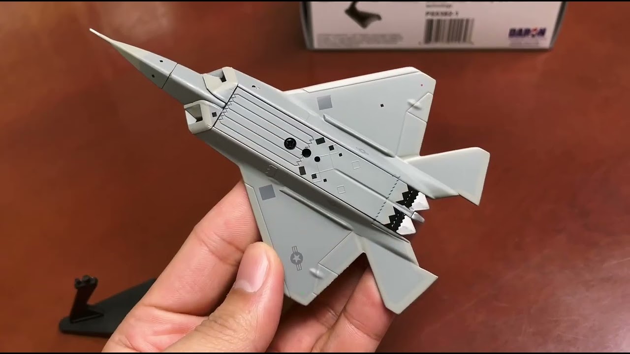 PS5382-1 POSTAGE STAMP F-22 USAF RAPTOR&reg; 1/145 by Postage Stamp airplanes.