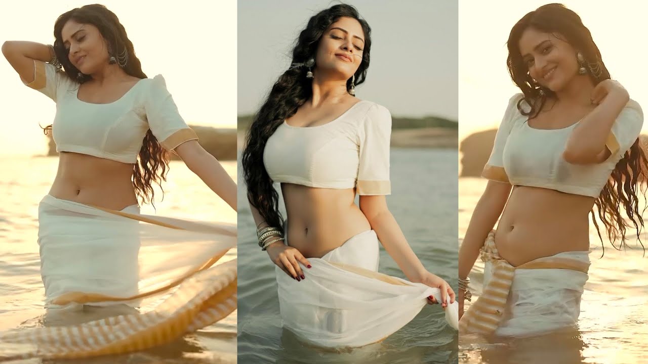 Sanya Thakur Beach Wet Photoshoot with Kerala saree with Matching Round Neck Blouse Fashion Looks