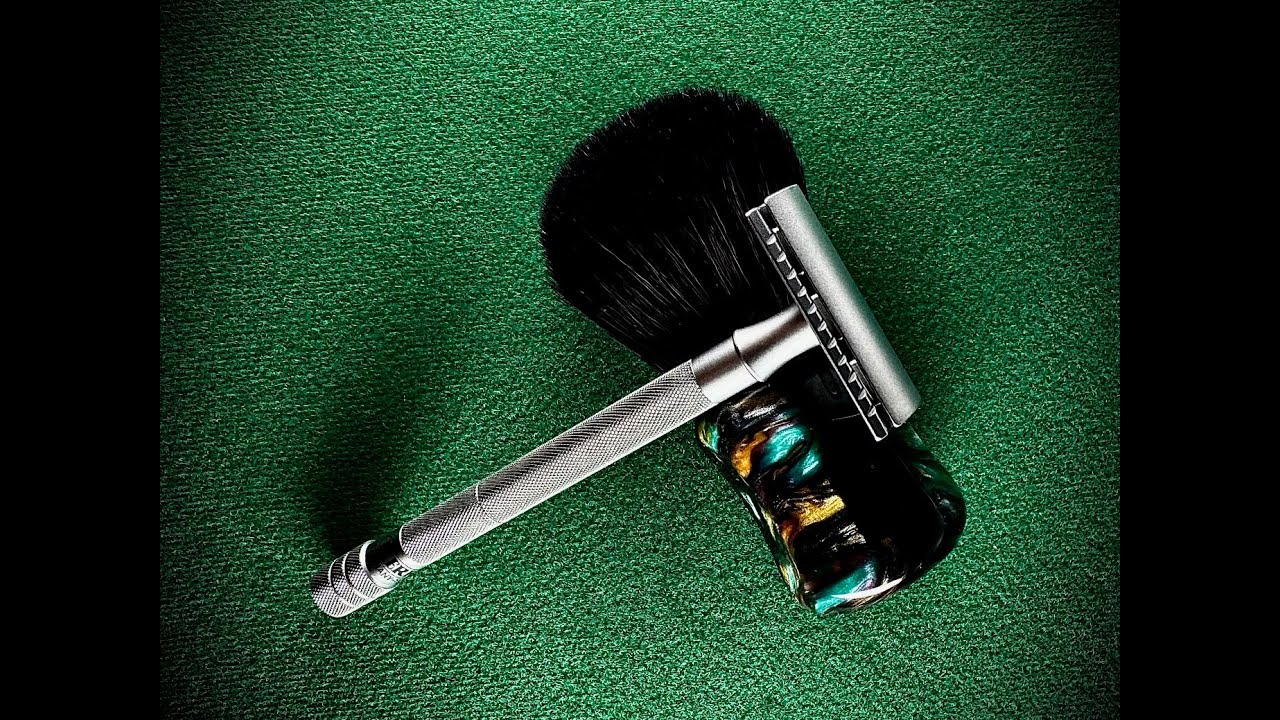 FINALLY!! THE NEW:  MERKUR ~ STAINLESS STEEL RAZOR