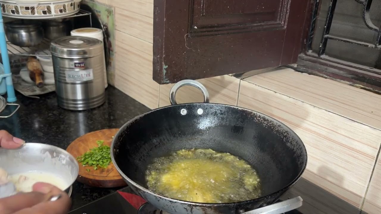 Restaurant style Mashroom chilli #cookingvideo #housewifelife #cookingchannel #mashroom #snacks 