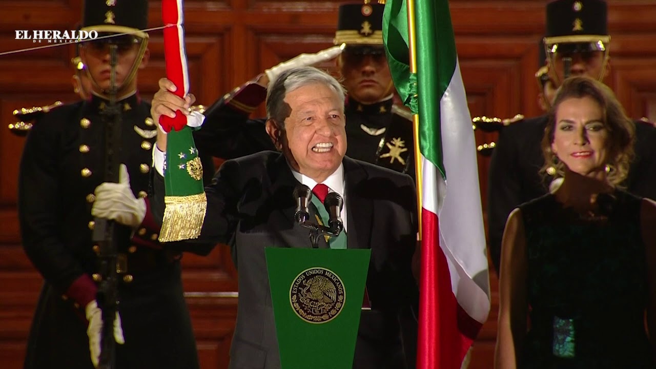 Así fue el primer grito de independencia de AMLO