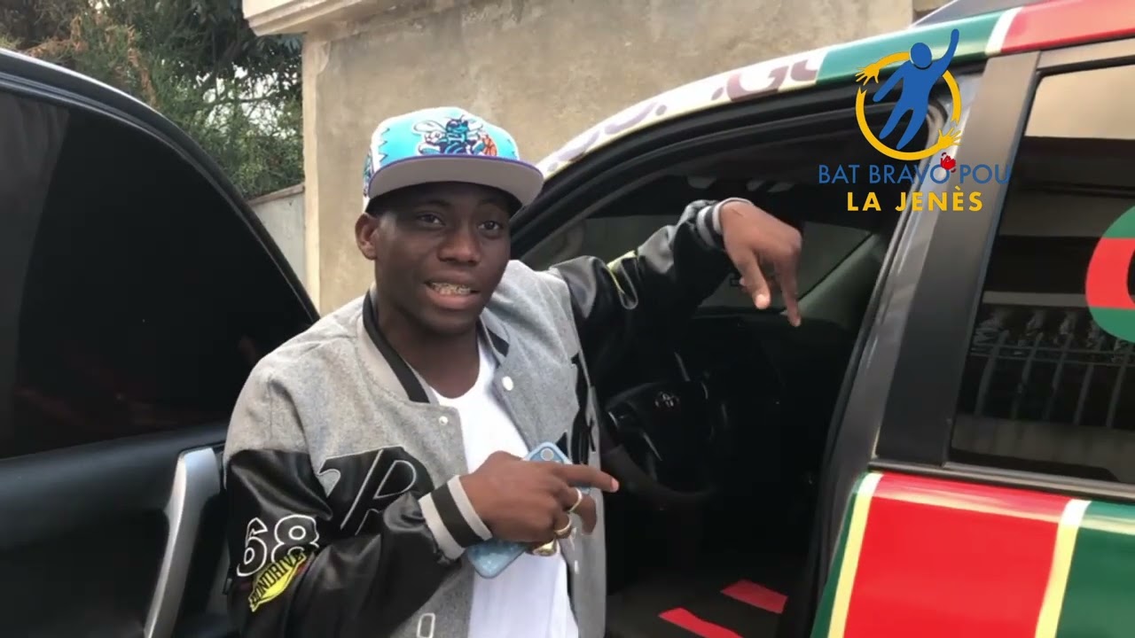 Chef gang Boutba pran lari a li montre koulè machine lap woule DCPJ jwèt pou ou