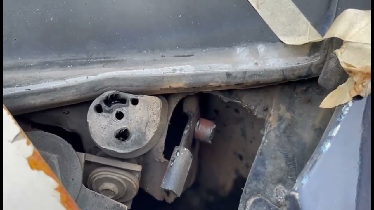 COMO QUITAR RUIDO DE LAS  BISAGRAS DEL COFRE DE TU CHEVY FÁCILMENTE