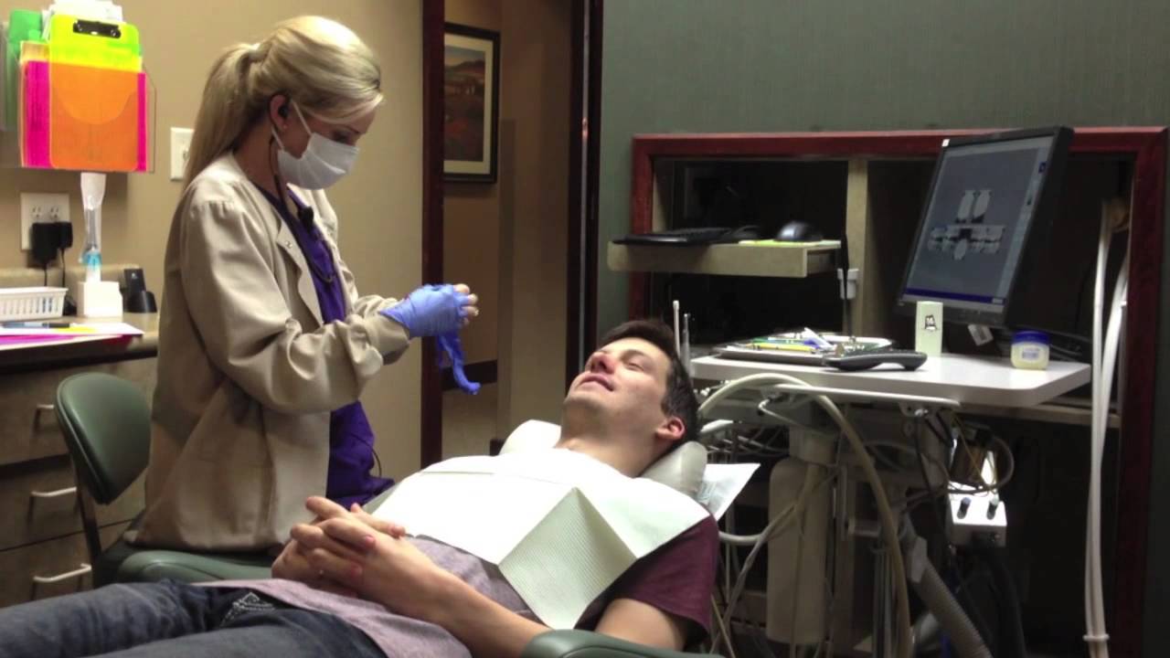 Texas. Dentist.