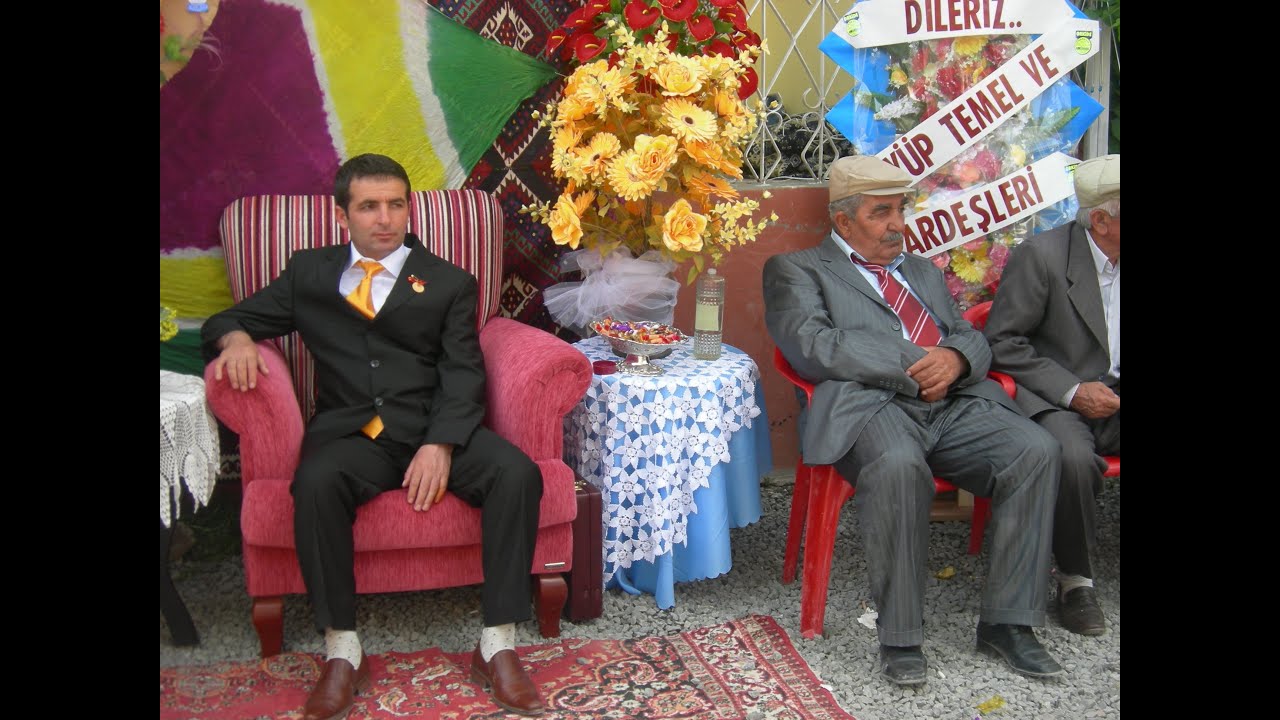 HEKİM &SEMRA KAHRAMAN ÇİFTİMİZİN 2007 YILI GÖRKEMLİ MUHTEŞEM DÜĞÜN TÖRENİ - COLEMERG