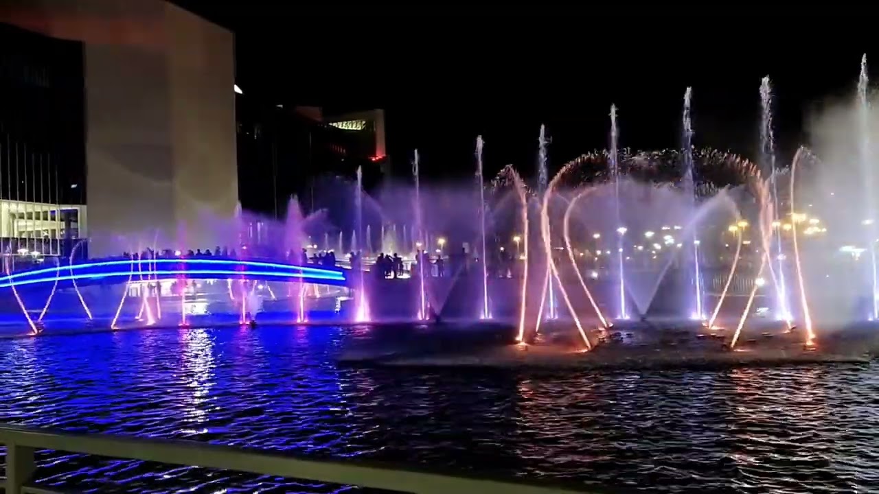 DILMUNIA island water fountain(Bahrain)