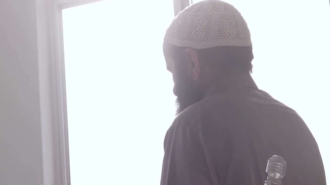لماذا كانت الصلاة سببًا في سِعة الرزق؟🤍🌿#ذكر_الله #اكسبلور #الرحمن #youtube 