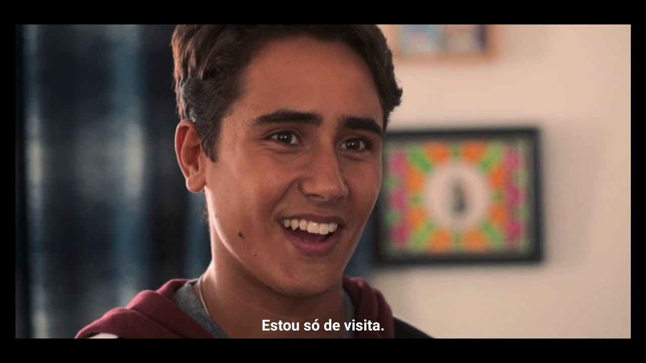 #LoveVictor: 1x08 - Victor meets Simon's friends and hides the reason for his trip