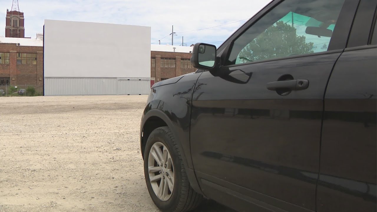 2 drive-in movie theaters opening in Chicago area