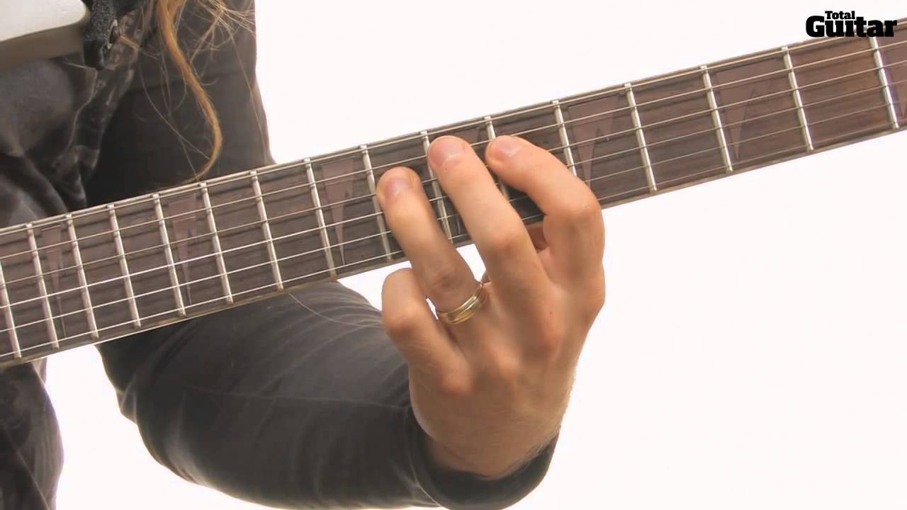How to play Opeth - The Devil's Orchard main riff