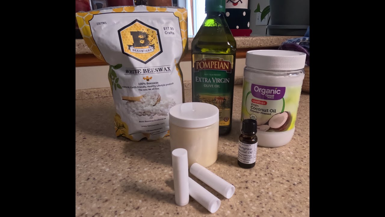 DIY  5 ingredient lip balm. It’s easy #diylipbalm #lipbalm 
