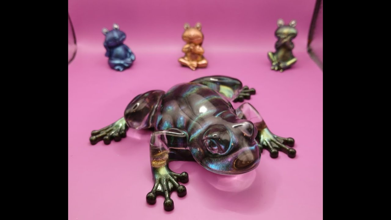 Froggy Friday with water beads
