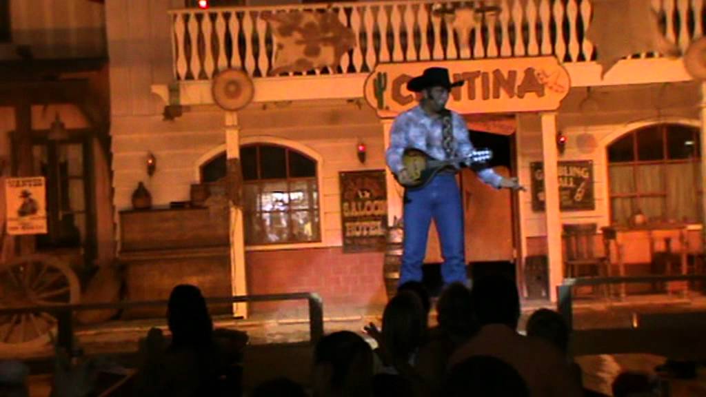 crazy riders new spectacle 2011 ok corral