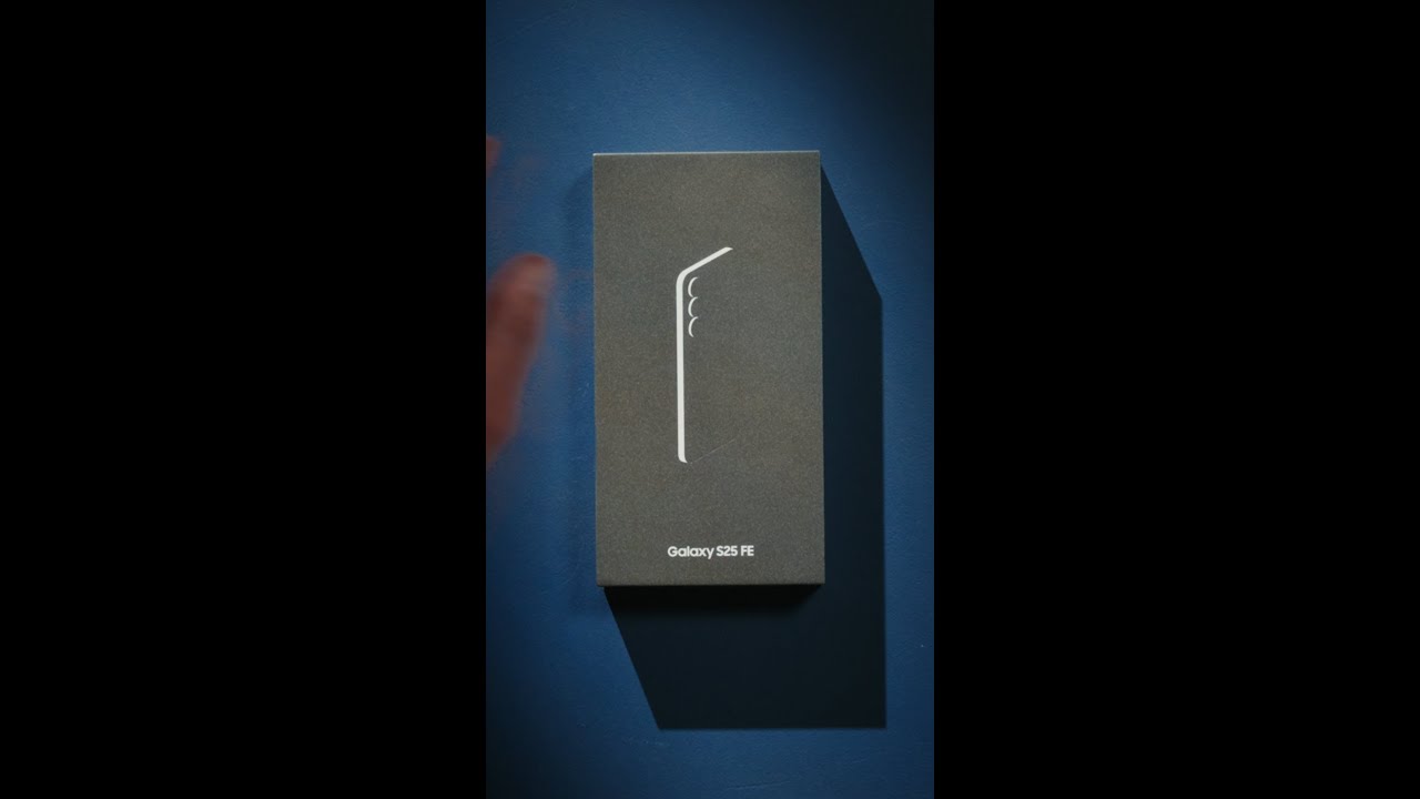 Unboxing the all new-Galaxy S25 FE