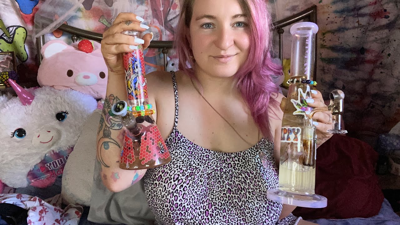 WANNA GET HIGH? smoke a bowl + dab with me ✨