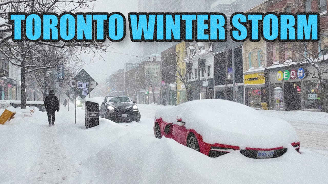Massive Winter Storm in Downtown Toronto Walk (Jan 2026)
