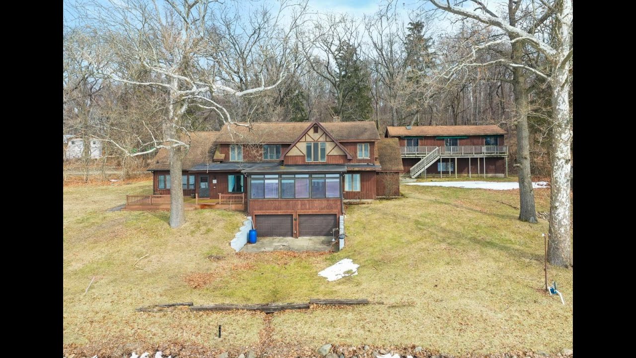 11451 Coon Hollow Road Three Rivers, MI Homes for Sale | cressyeverett.com
