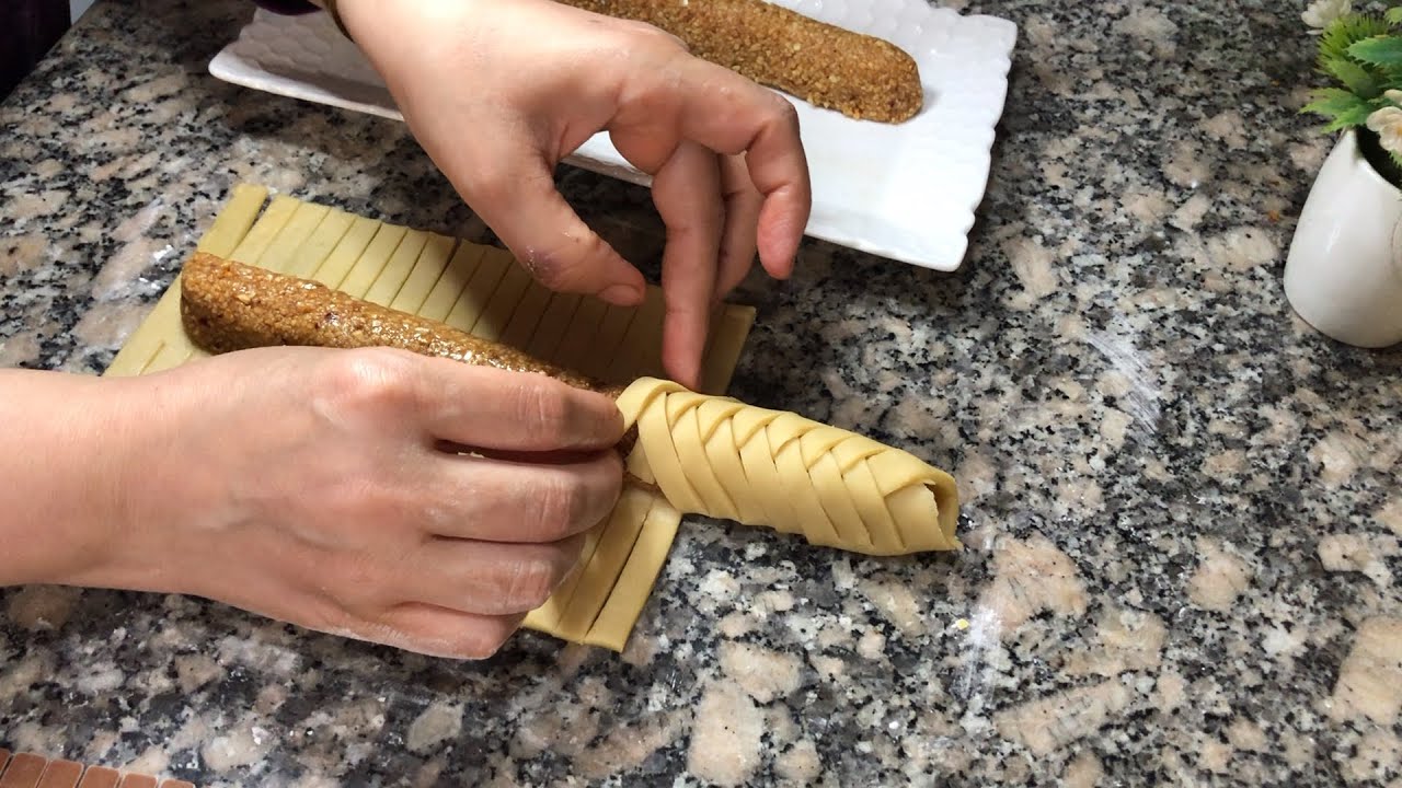 #توندونس/بقلاوة  الظفيرة بالكاوكاو مورقة  بدون الة توريق باصغر كيل باليوتيوب بالفنجان معسلة للقلب