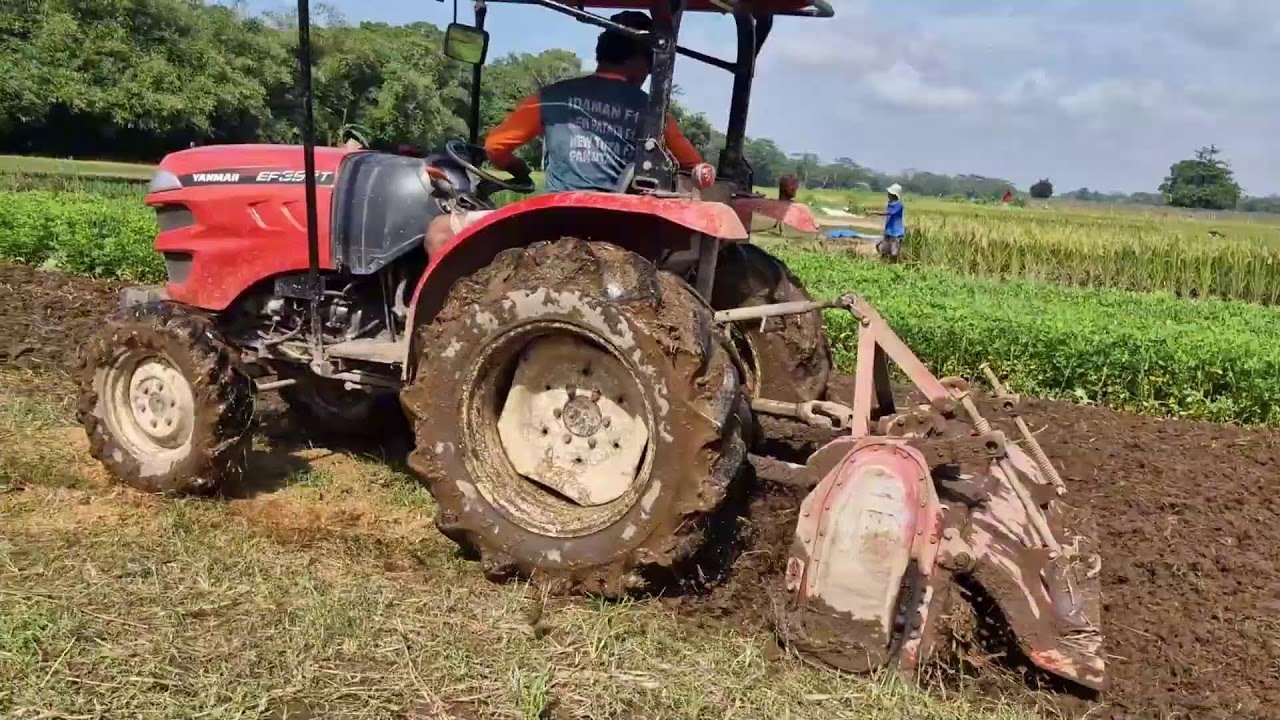 PERFECT RICE FIELD PLOWING - MODERN FARMER IN ACTION WITH JONDER MACHINE! -agriculture farming