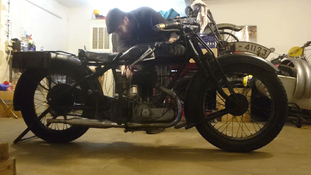 1928 vintage flat tank AJS 500 K9 start