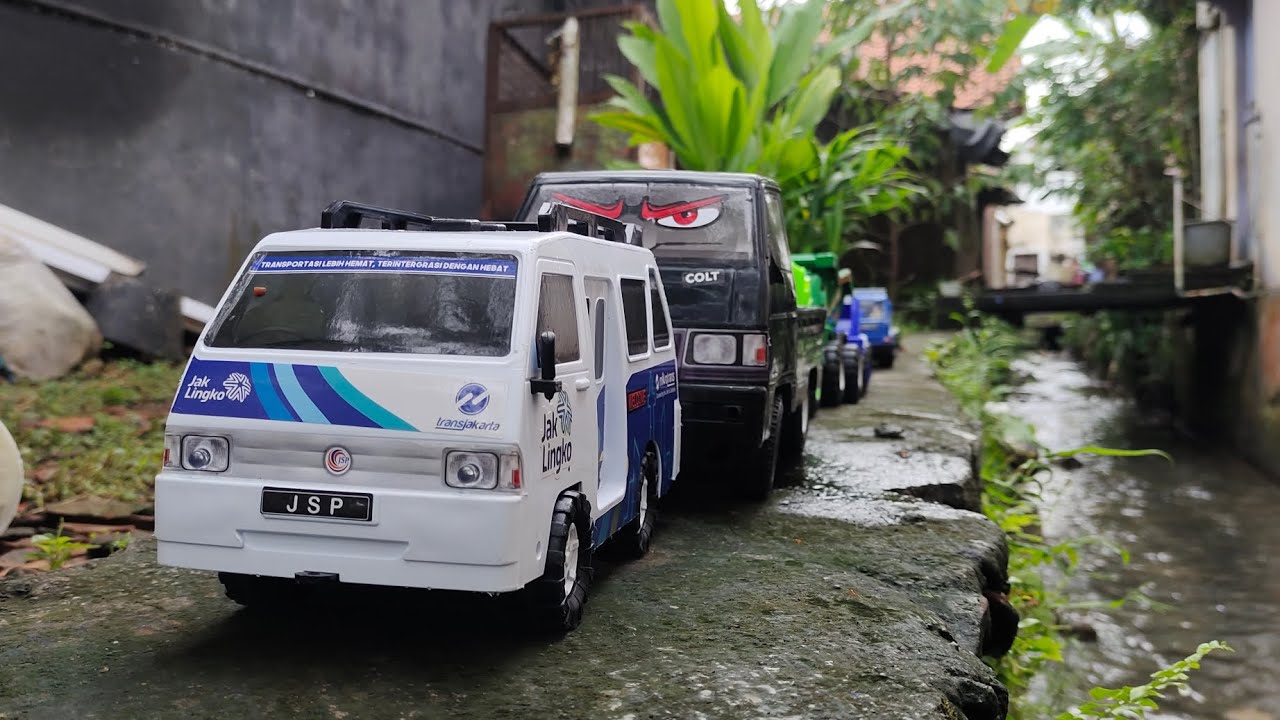 Bongkar Mobil-Mobilan Berderet Angkot, Pickup, Truk Paket, Mobil Polisi, Truk Pasir, Slender