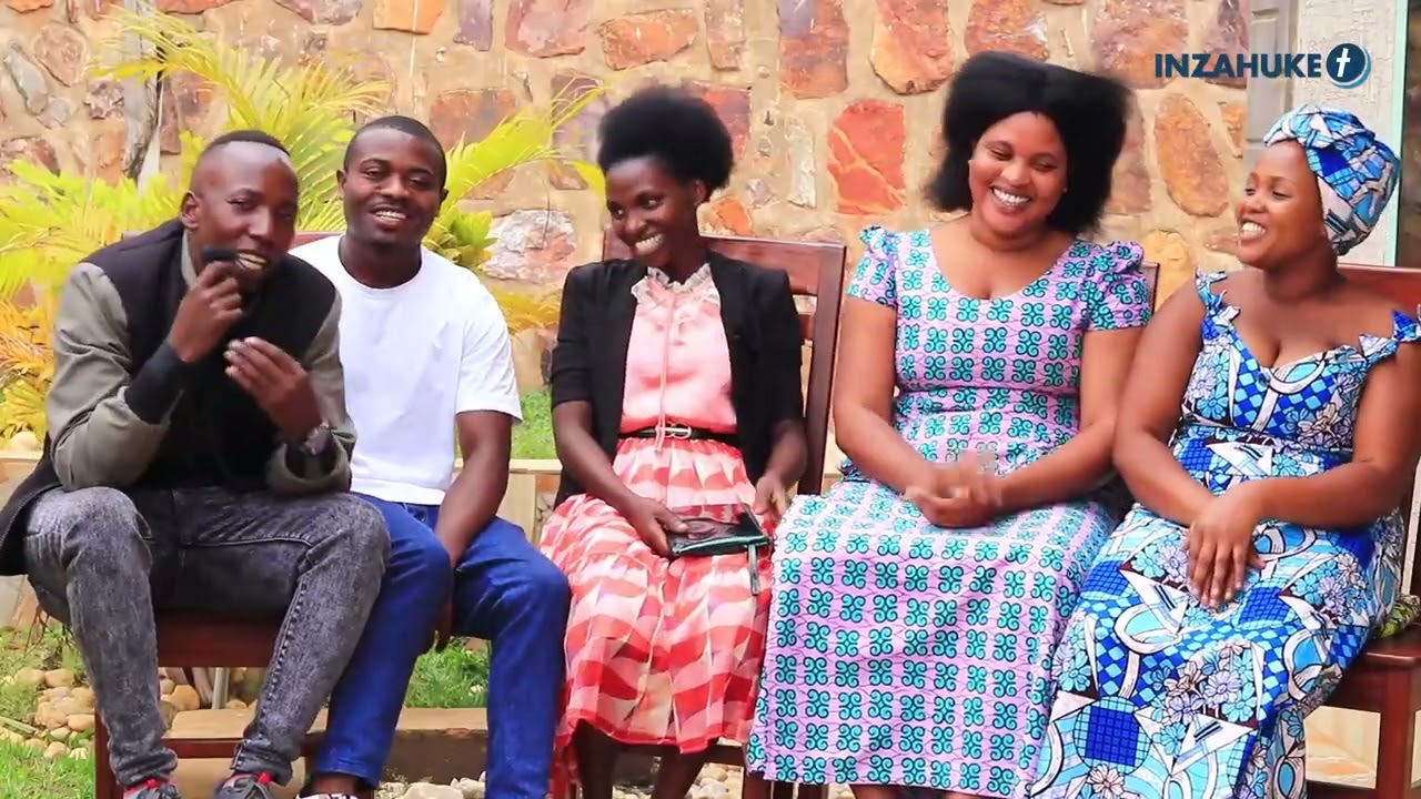 ABASORE B INZAHUKE BATUNGUYE MAMA PST/BAMUZANIYE ABAKAZANA N ABUZUKURU/ BARAMUSEKEJE CYANE