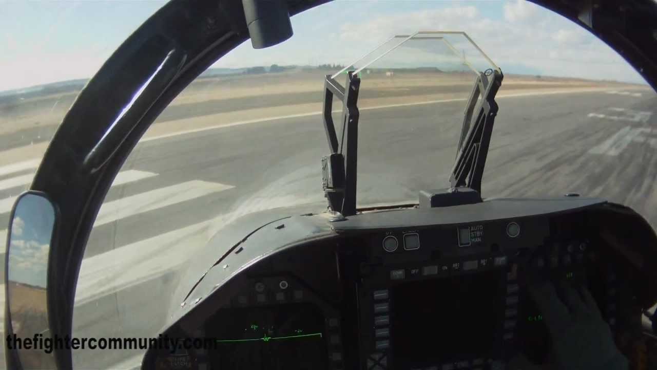 (HD) EF-18 Solo display Team. Ala 15 del Ejercito del Aire