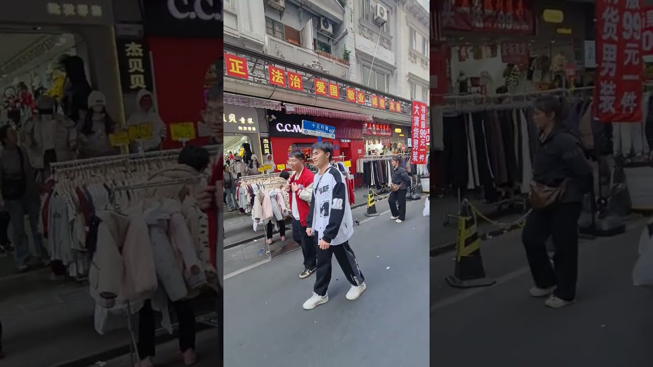Busy Traditional Clothing Market in Guangzhou | City Walk 4K