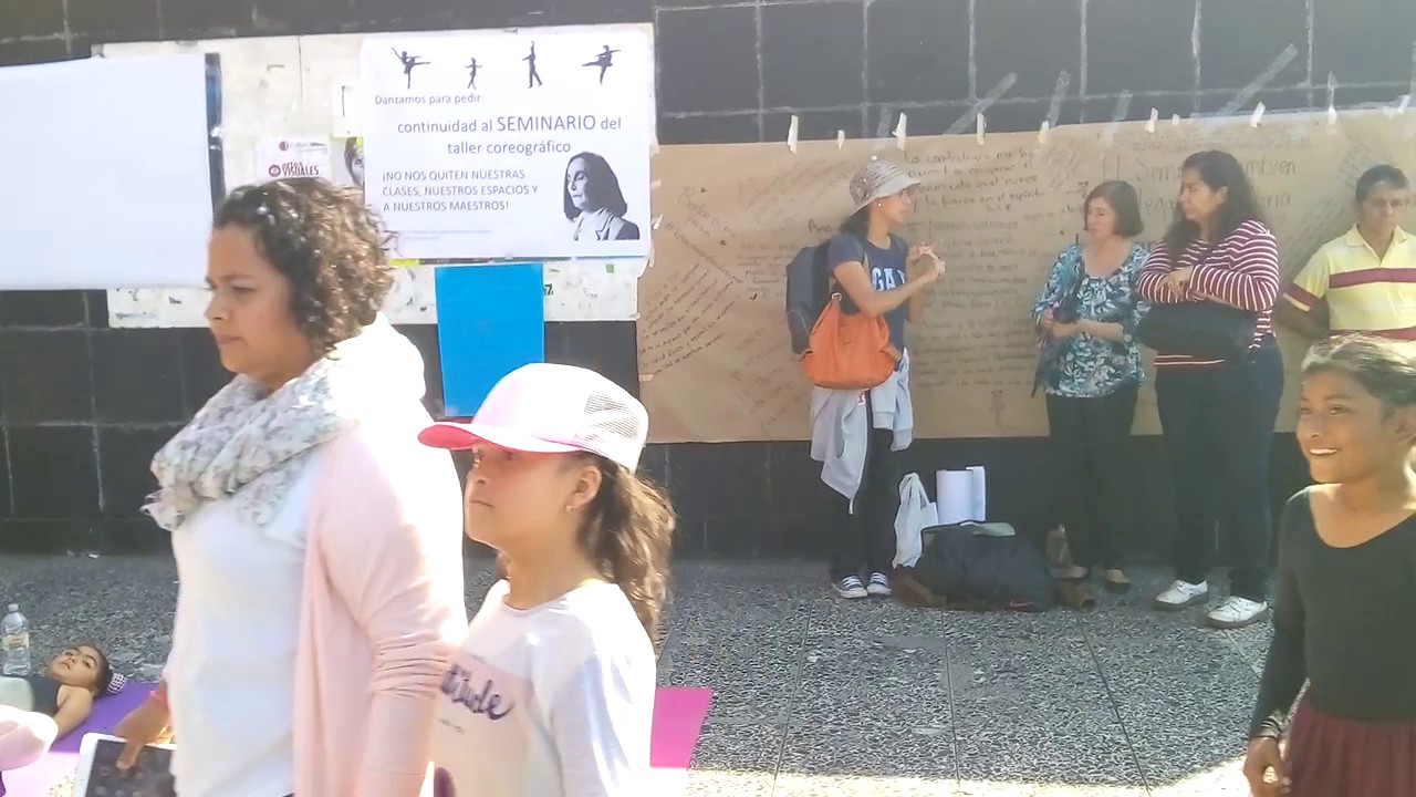 Contrología Niñas con la maestra Miriam Pacheco y Gregorio Luke 14