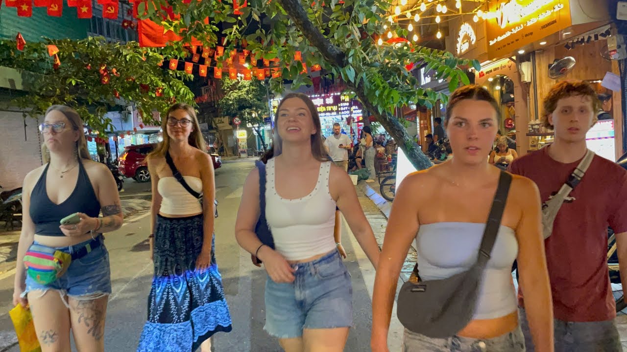 Vietnam Nightlife 2025 | Experience Hanoi Old Town after dark