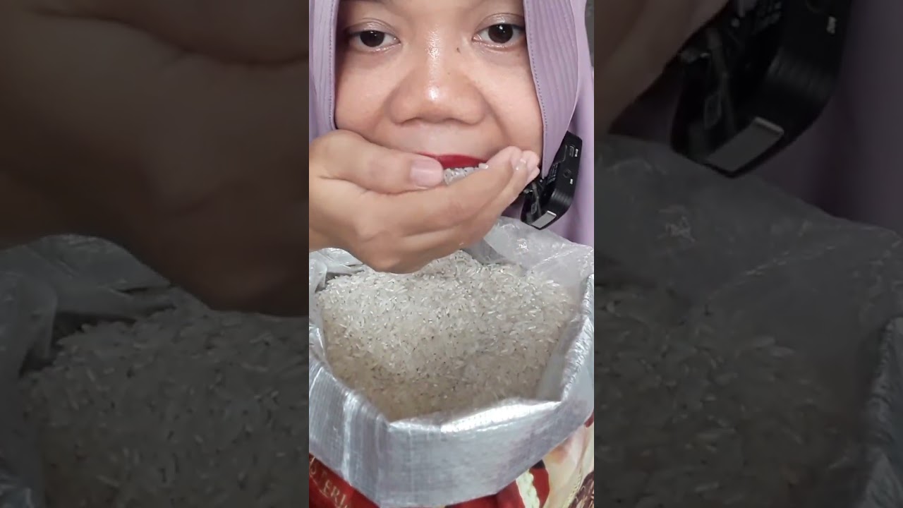 DYMA |ASMR RAW RICE EATING |Makan Beras | asmrrawriceeating| #asmrsounds  #asmr #shorts #mukbang