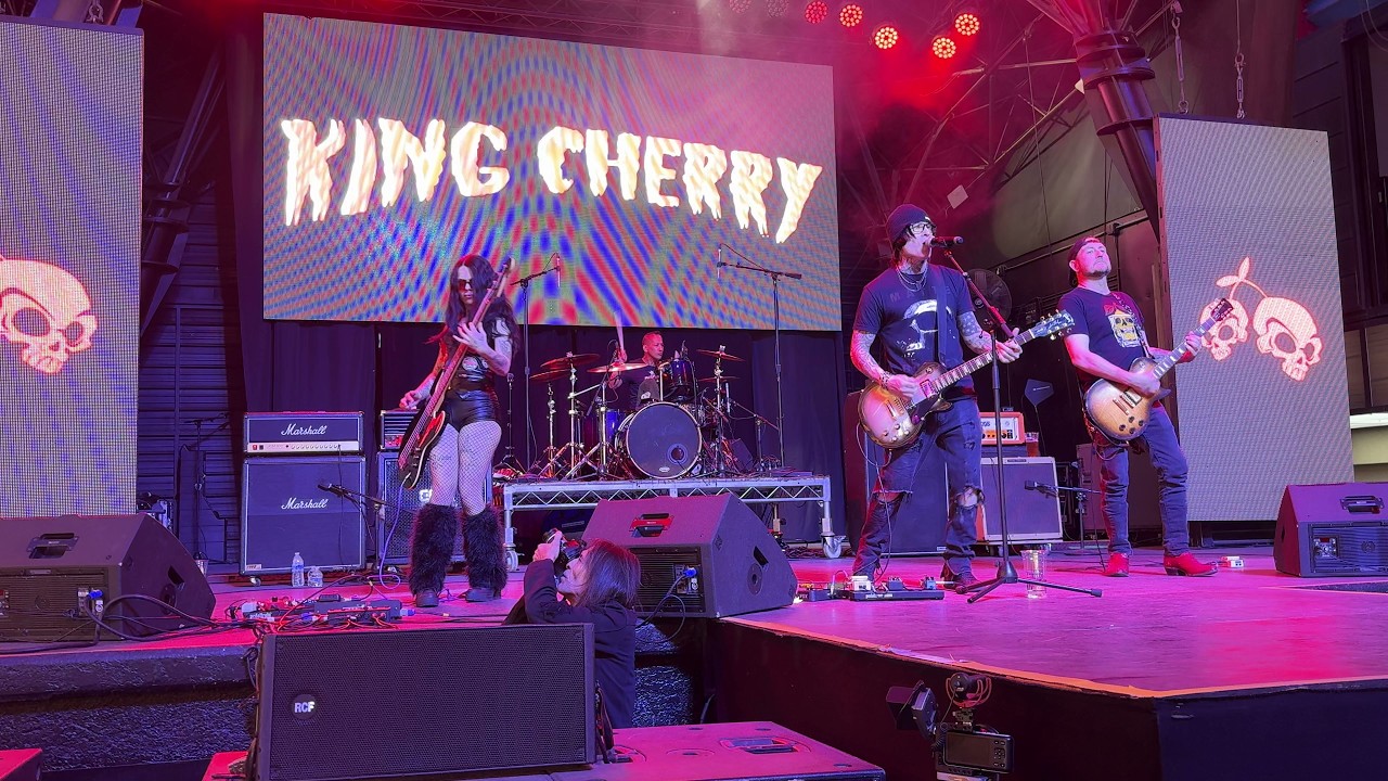 King Cherry performing The Last Bite