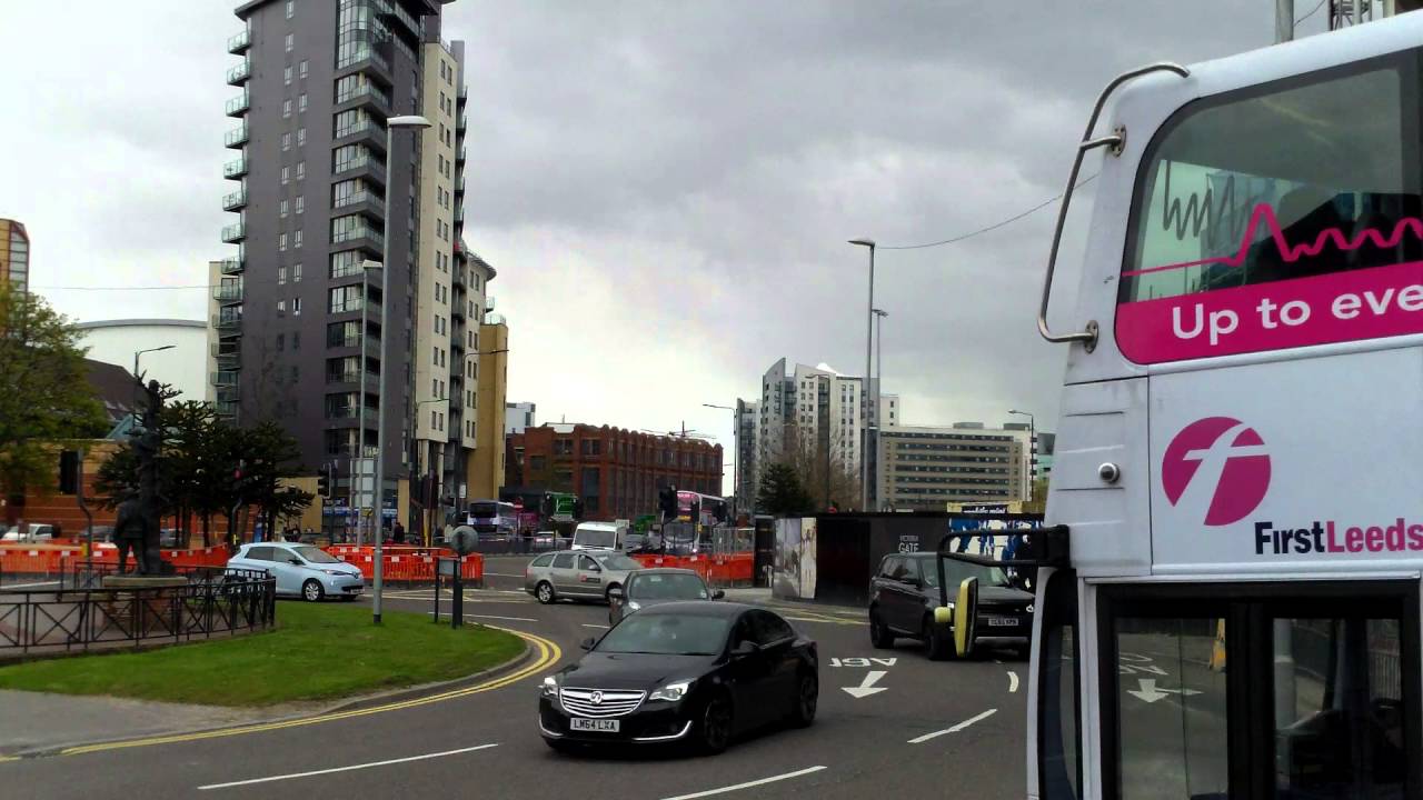 Bus in Leeds 3