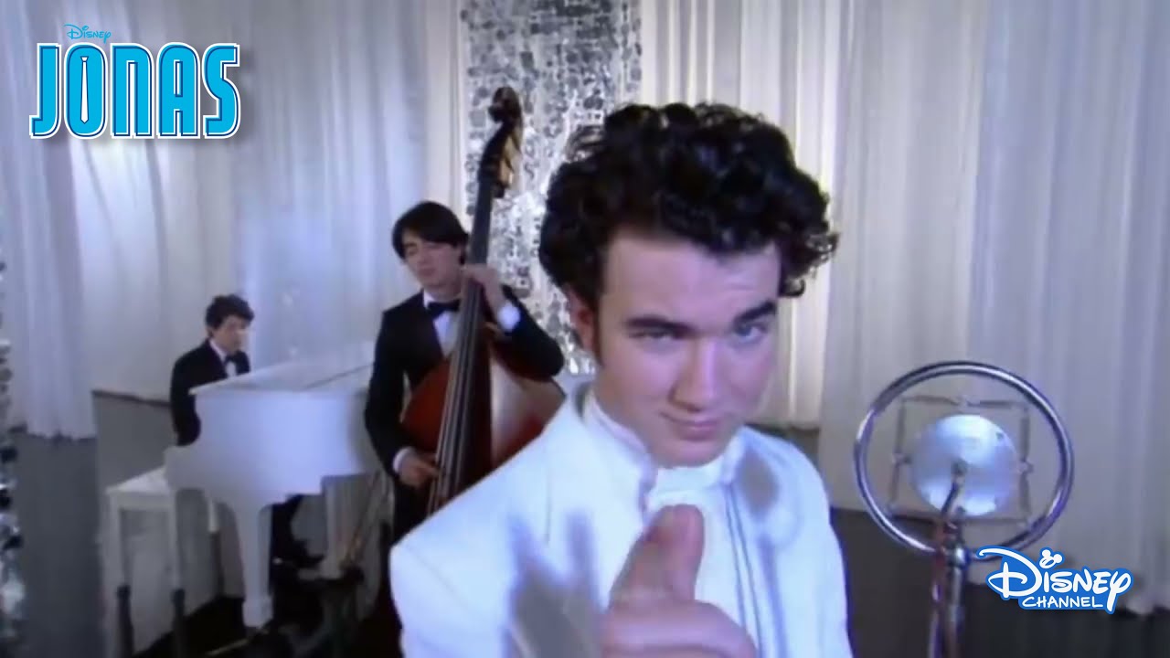 Jonas Brothers - Scandinavia (Music Video)