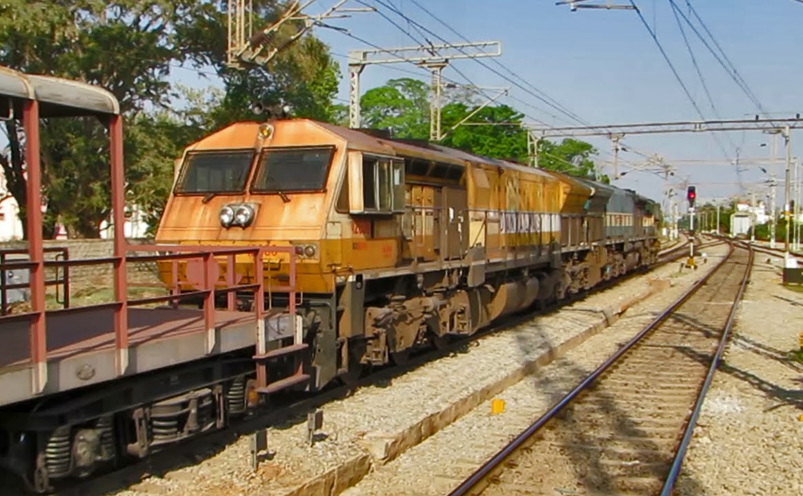 Twin EMD Locos Notch up with a BTPN Rake on tow - Indian Railways