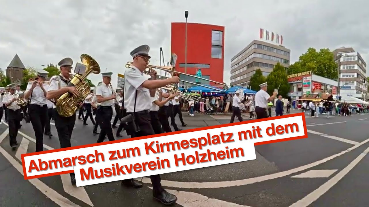 Neusser B&uuml;rger Sch&uuml;tzenfest 2025 / Abmarsch zum Kirmesplatz mit dem Musikverein Holzheim