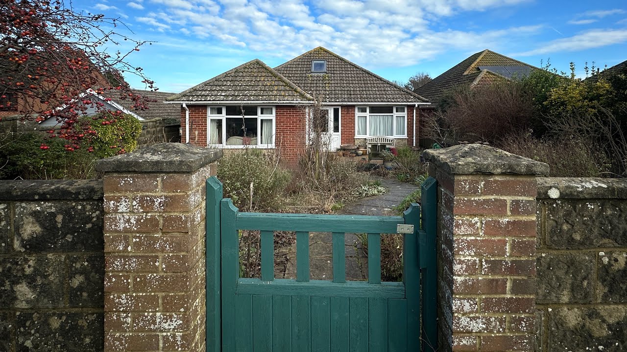 Vicarage Lane. Sholden 