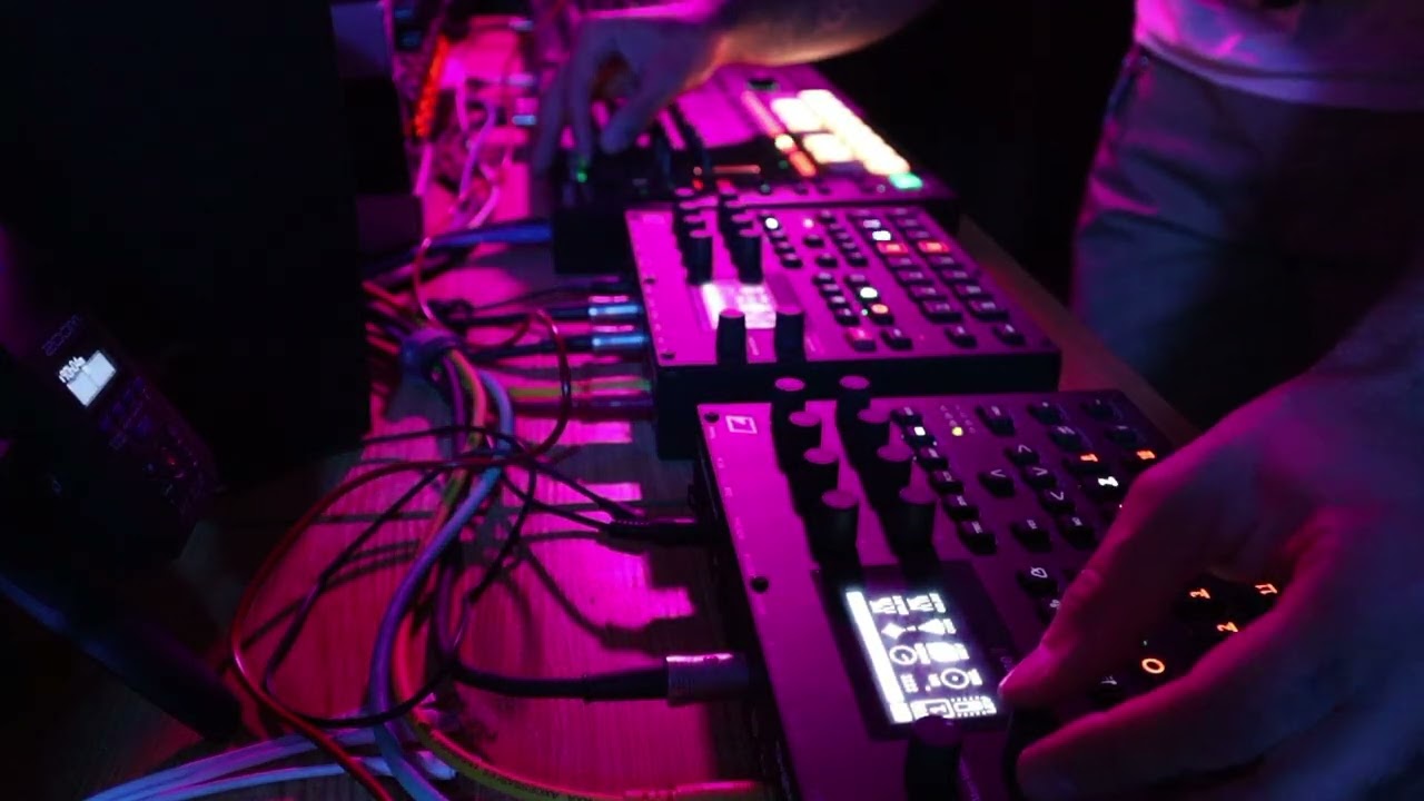 Synth jam con Elektron syntakt digitone ii Roland mc707 tr8s 