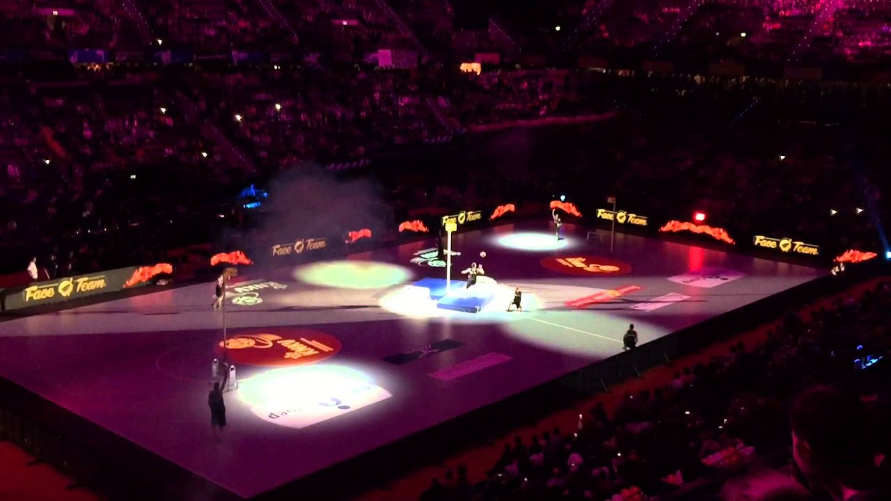 Korfbal finale Ahoy 2015. Super leuke en spectaculaire act voorafgaand aan de grote finale.