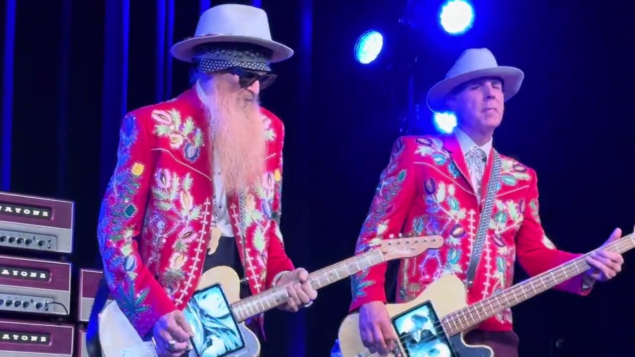Billy Gibbons and The BFG Band - Sharp Dressed Man (ZZ Top song, live in Plymouth, MA 2/11/26)