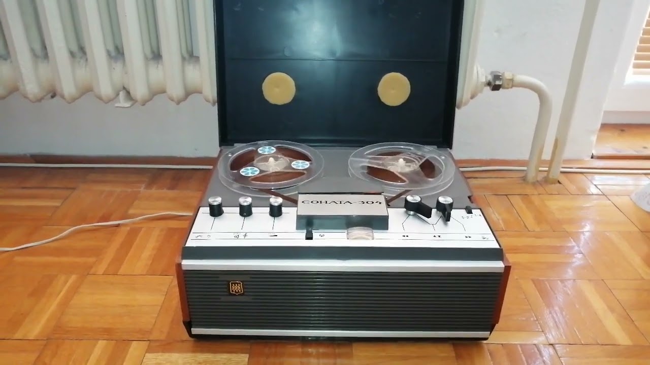 Sonata 304 (1977)