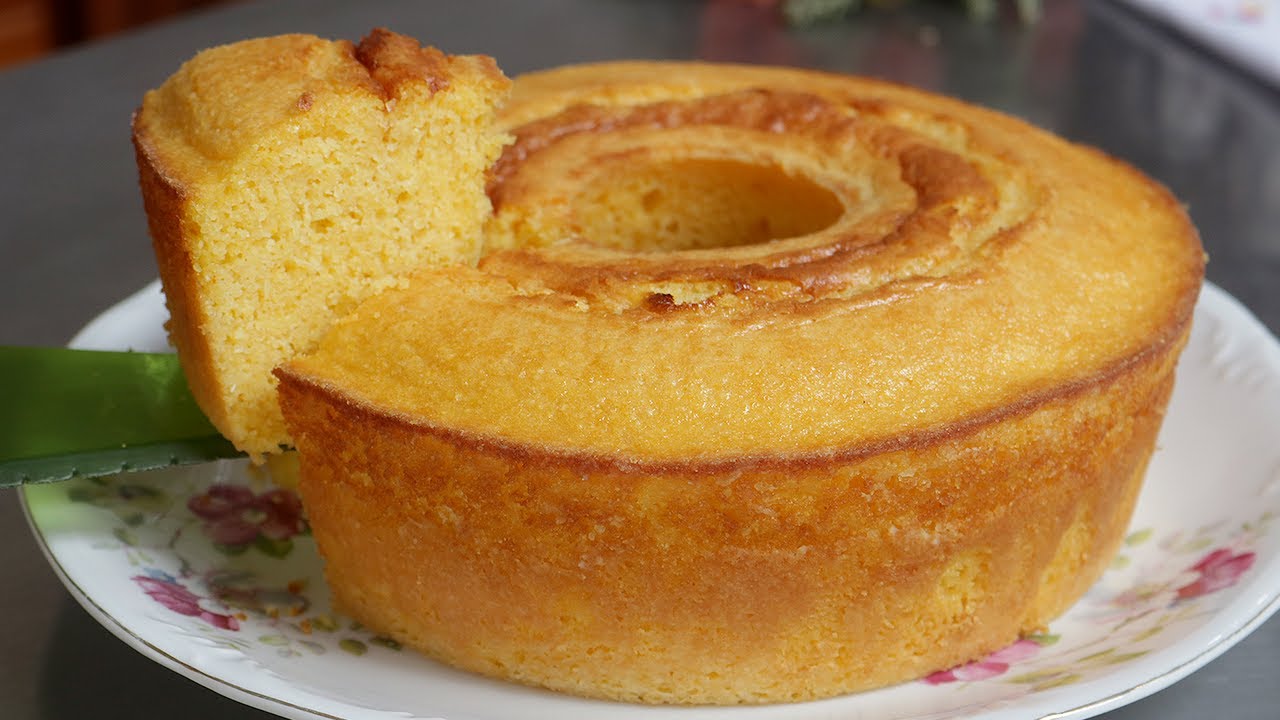 BOLO DE MILHO DE LATINHA E LEITE CONDENSADO | SÓ BATER TUDO | Bolo de Milho Fácil