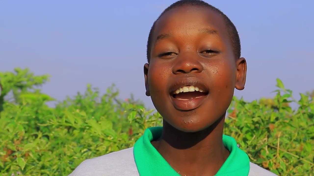 En Ang'o(Barabara SDA Church Choir) - Muhuru Bay