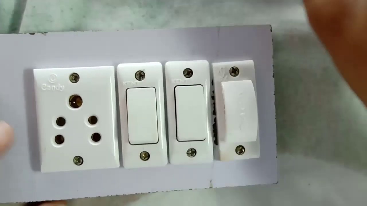 Fuse Connection, 1 5pin socket 2 Switch 1 Holder 1 Fuse  Connection