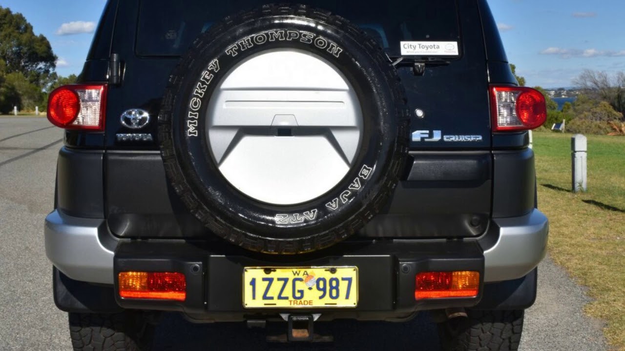2013 Toyota FJ Cruiser GSJ15R Black 5 Speed Automatic Wagon