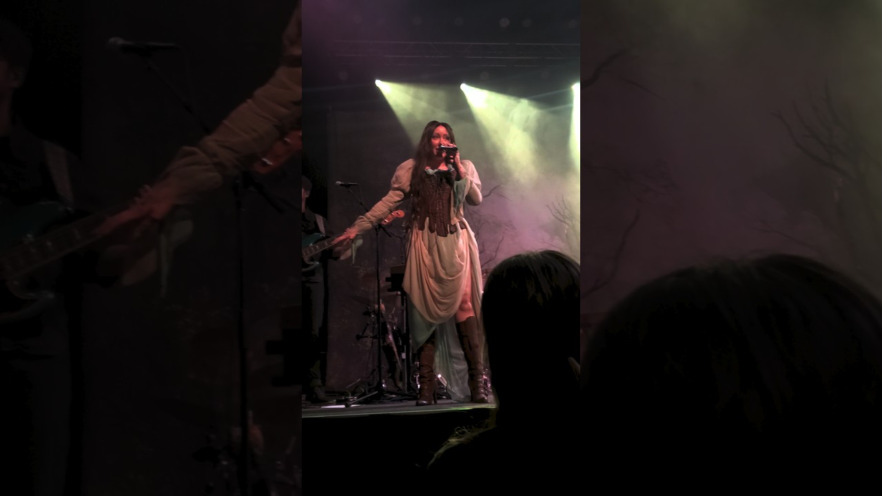 🍃 𝐿𝐼𝑉𝐸 𝑁𝑜𝑎ℎ 𝐶𝑦𝑟𝑢𝑠 𖹭 𝐼𝐺𝑆𝐻𝑇𝐼𝑆𝐽 #noahcyrus #fyp #live